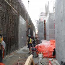 Craning in Formwork for concrete wall pour